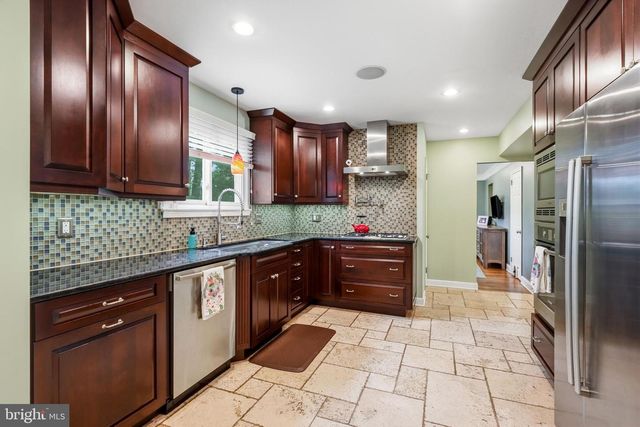 334 PROVINCETOWN RD, Cherry Hill, NJ 08034