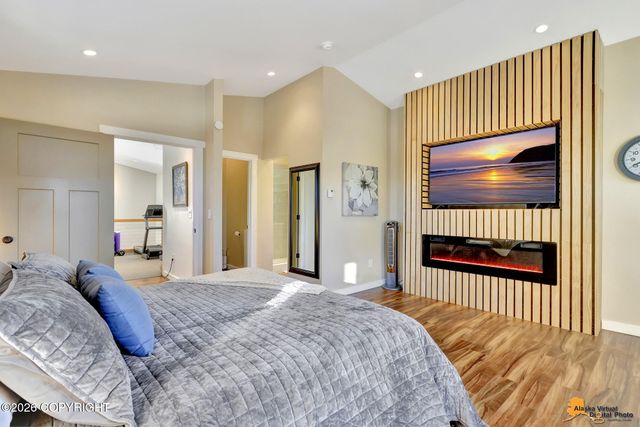 1004 W 11th Avenue, Anchorage, AK 99501