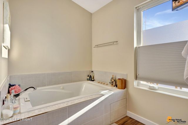 1004 W 11th Avenue, Anchorage, AK 99501