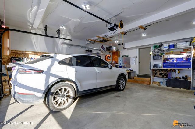 1004 W 11th Avenue, Anchorage, AK 99501