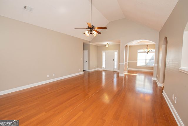 310 Flowing Meadows Drive, Kathleen, GA 31047