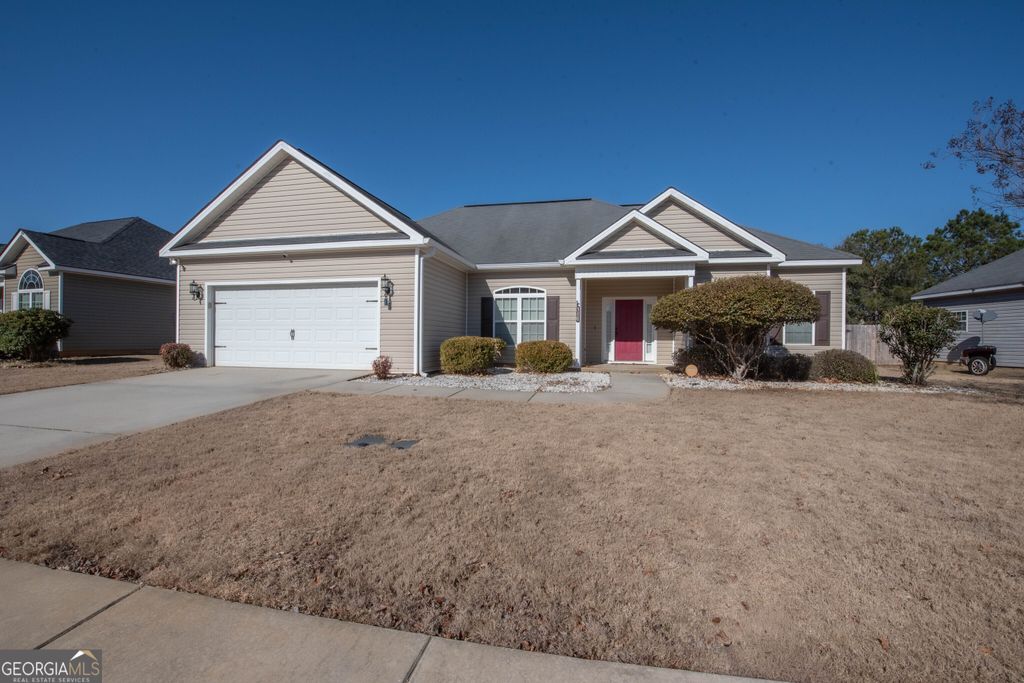 310 Flowing Meadows Drive, Kathleen, GA 31047