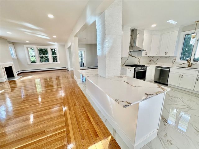 141 Elton Street, Providence, RI 02906