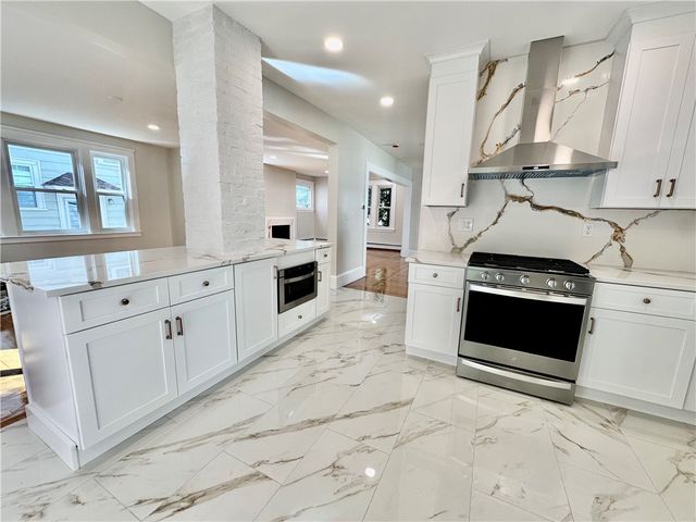 141 Elton Street, Providence, RI 02906