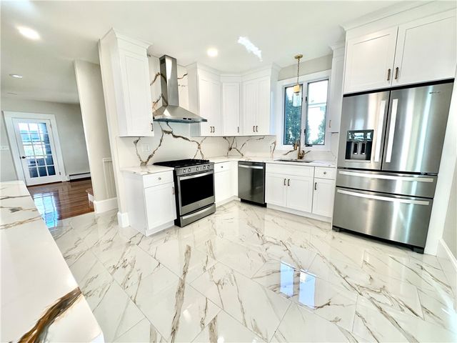 141 Elton Street, Providence, RI 02906