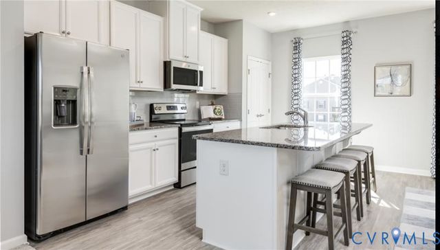 509 Old Lime Pl, Sandston, VA 23150