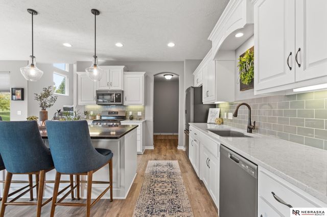 19965 Polk Street, Omaha, NE 68135