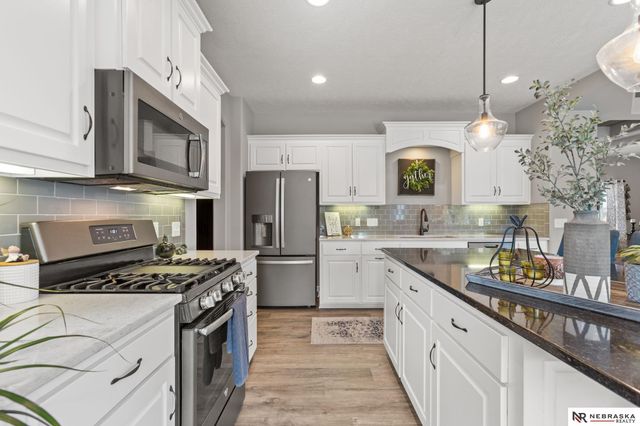 19965 Polk Street, Omaha, NE 68135