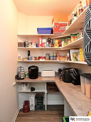 19965 Polk Street, Omaha, NE 68135