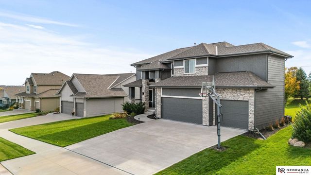 19965 Polk Street, Omaha, NE 68135