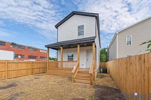 1344 Hinton St, Petersburg, VA 23803