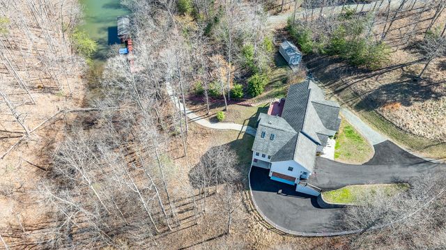 2085 Lakewood Forest RD, Moneta, VA 24121