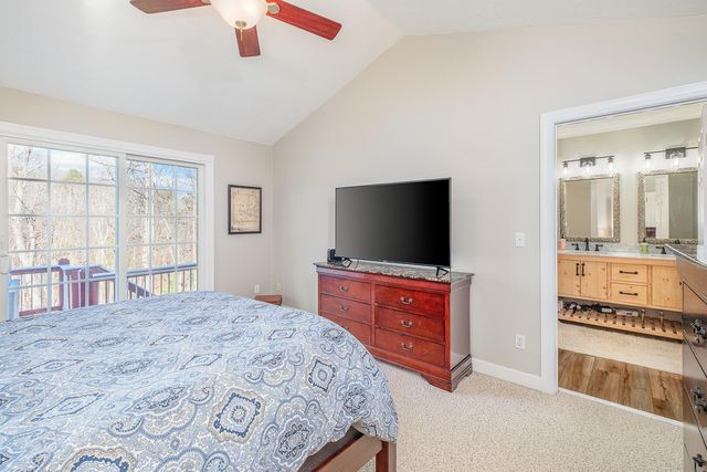 2085 Lakewood Forest RD, Moneta, VA 24121