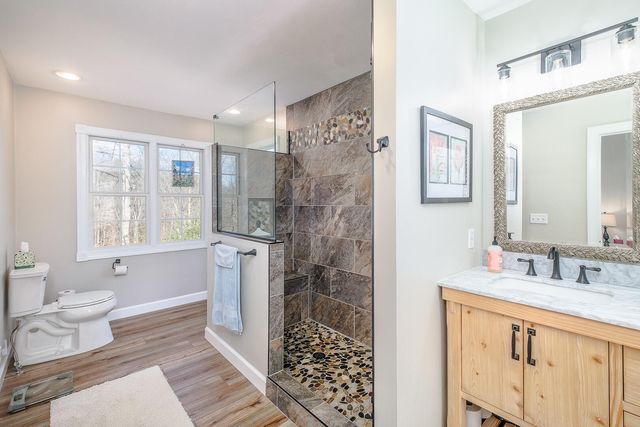 2085 Lakewood Forest RD, Moneta, VA 24121