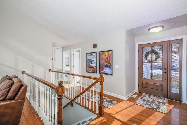 2085 Lakewood Forest RD, Moneta, VA 24121