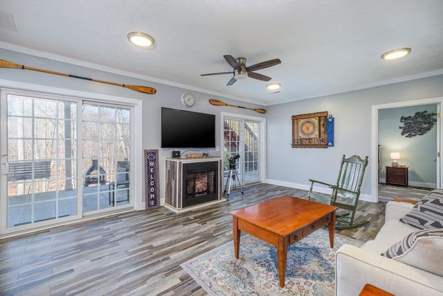 2085 Lakewood Forest RD, Moneta, VA 24121