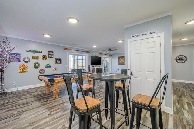 2085 Lakewood Forest RD, Moneta, VA 24121