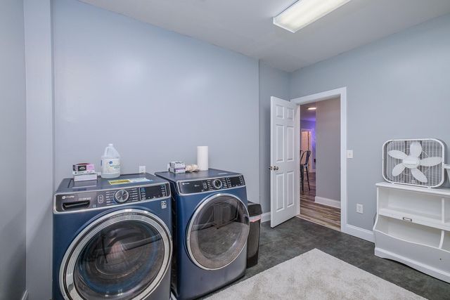 2085 Lakewood Forest RD, Moneta, VA 24121