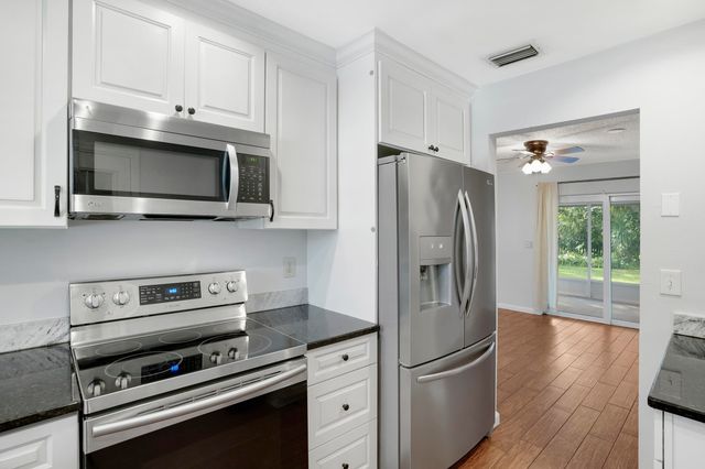 477 Sardina St, St Augustine, FL 32086