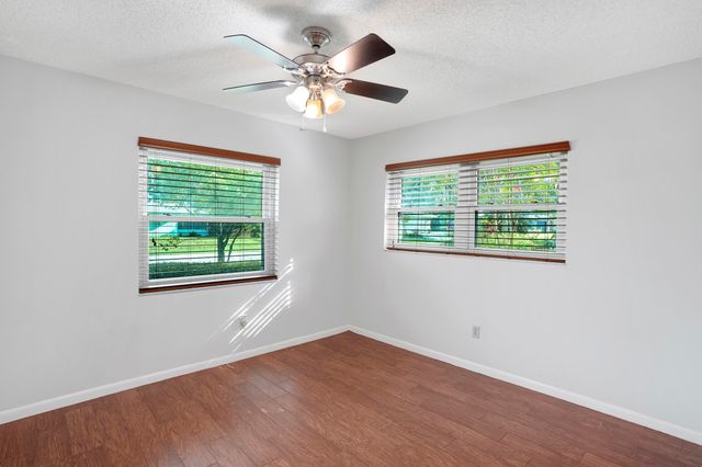 477 Sardina St, St Augustine, FL 32086
