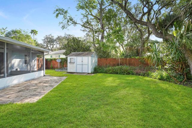 477 Sardina St, St Augustine, FL 32086