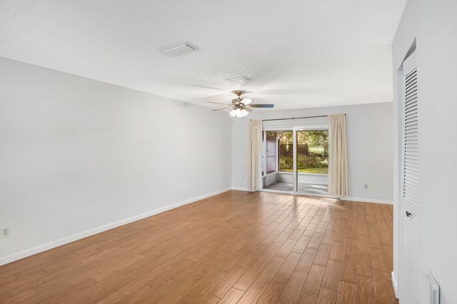 477 Sardina St, St Augustine, FL 32086