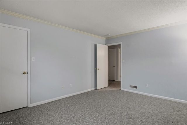 168 Turnwood Lane, Winston-salem, NC 27104