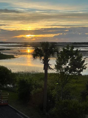 133 Marsh View Villas, Folly Beach, SC 29439