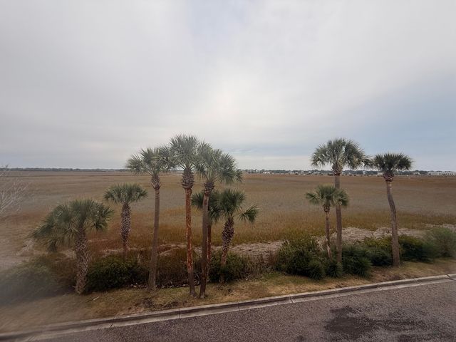 133 Marsh View Villas, Folly Beach, SC 29439