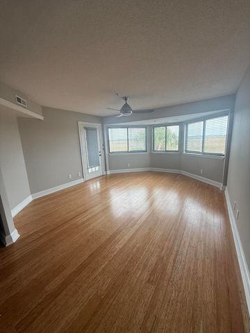 133 Marsh View Villas, Folly Beach, SC 29439