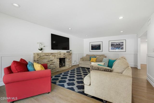 6129 Ellenview Avenue, Woodland Hills, CA 91367