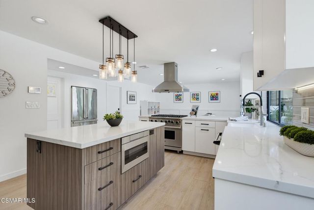 6129 Ellenview Avenue, Woodland Hills, CA 91367