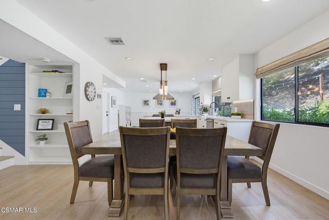 6129 Ellenview Avenue, Woodland Hills, CA 91367