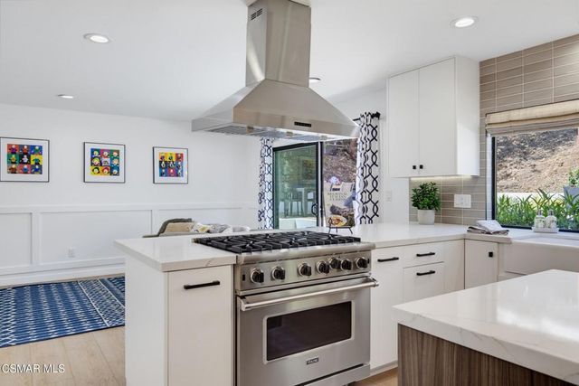 6129 Ellenview Avenue, Woodland Hills, CA 91367