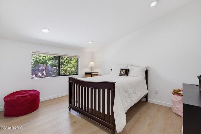 6129 Ellenview Avenue, Woodland Hills, CA 91367