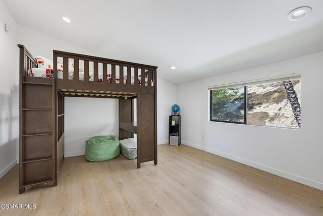 6129 Ellenview Avenue, Woodland Hills, CA 91367