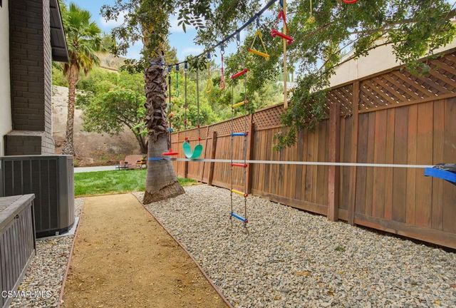 6129 Ellenview Avenue, Woodland Hills, CA 91367