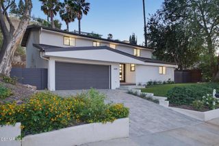 6129 Ellenview Avenue, Woodland Hills, CA 91367
