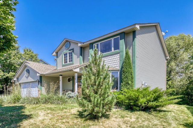 2477 Windsor Lane, Woodbury, MN 55125