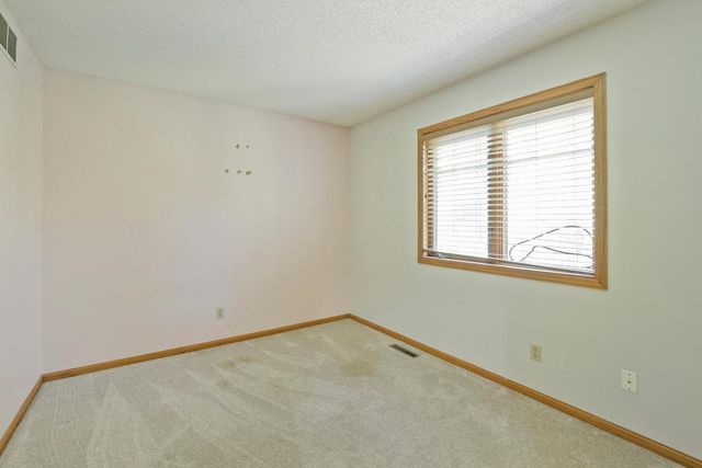 2477 Windsor Lane, Woodbury, MN 55125