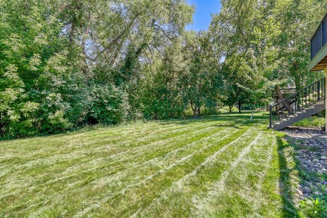 2477 Windsor Lane, Woodbury, MN 55125
