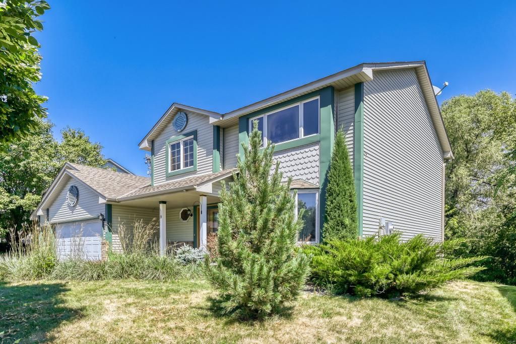 2477 Windsor Lane, Woodbury, MN 55125 — photo 2