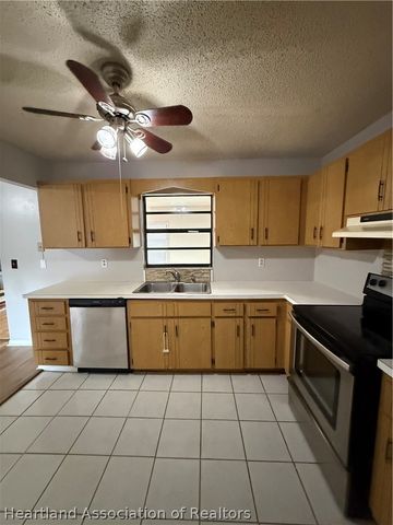303 Lotus Avenue, Sebring, FL 33872