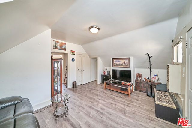 1616 Pennsylvania Avenue, Los Angeles, CA 90033