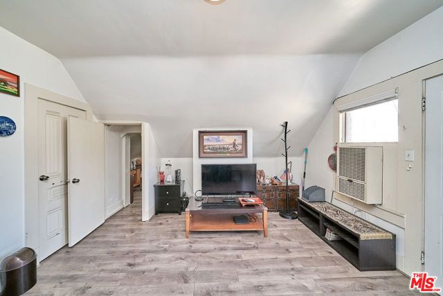 1616 Pennsylvania Avenue, Los Angeles, CA 90033