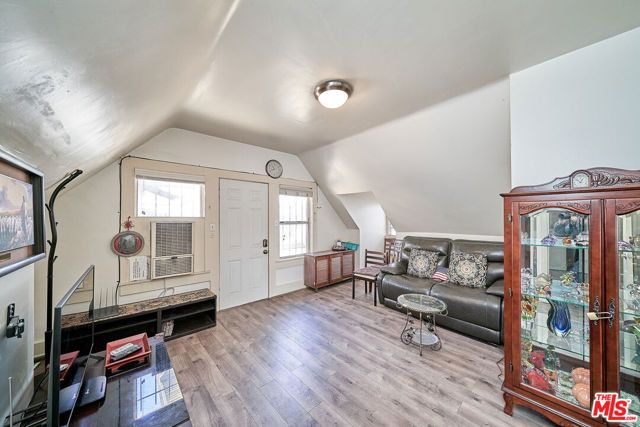 1616 Pennsylvania Avenue, Los Angeles, CA 90033