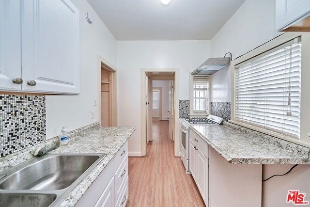 1616 Pennsylvania Avenue, Los Angeles, CA 90033