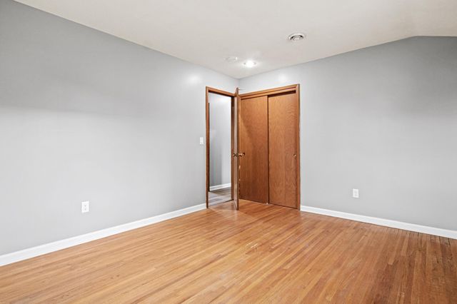 8033 Georgia Avenue N, Brooklyn Park, MN 55445
