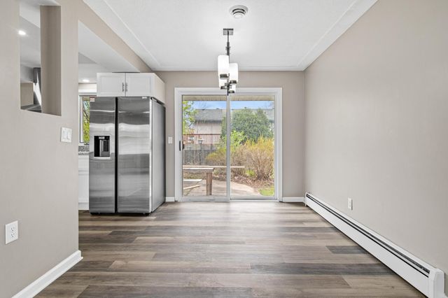 8033 Georgia Avenue N, Brooklyn Park, MN 55445