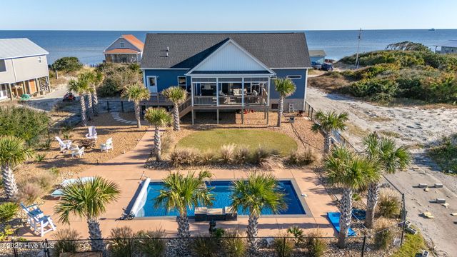 285 Soundview Drive, Cedar Island, NC 28520
